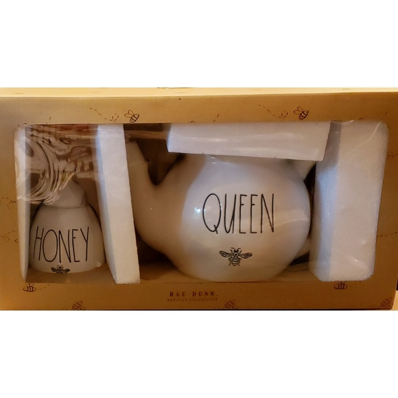 Rae Dunn Teapot and Honey Pot Gift Set - Picture 4 of 5